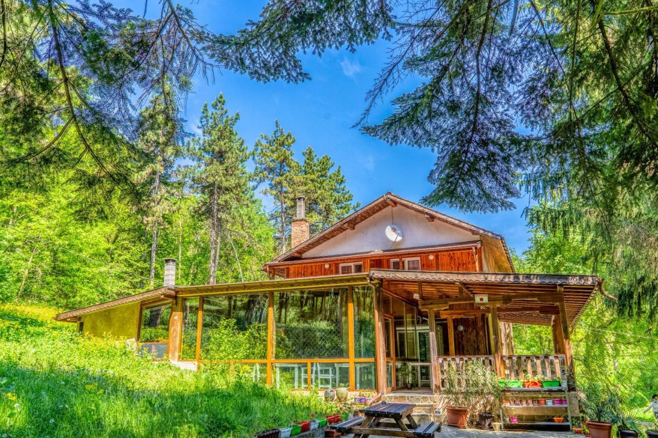 Крушун - Единствена На Метри От Водопадите, Krushun - The Only Stay Just Meters From The Waterfalls Krushuna Extérieur photo