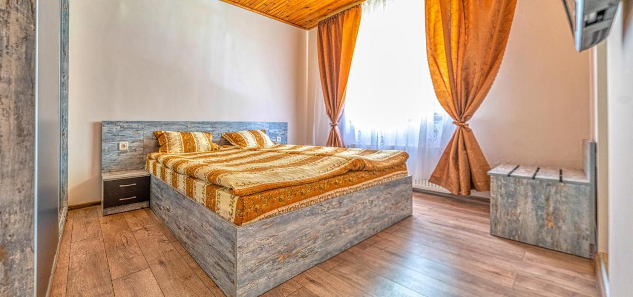 Крушун - Единствена На Метри От Водопадите, Krushun - The Only Stay Just Meters From The Waterfalls Krushuna Extérieur photo