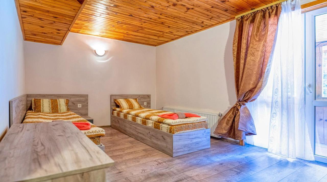 Крушун - Единствена На Метри От Водопадите, Krushun - The Only Stay Just Meters From The Waterfalls Krushuna Extérieur photo