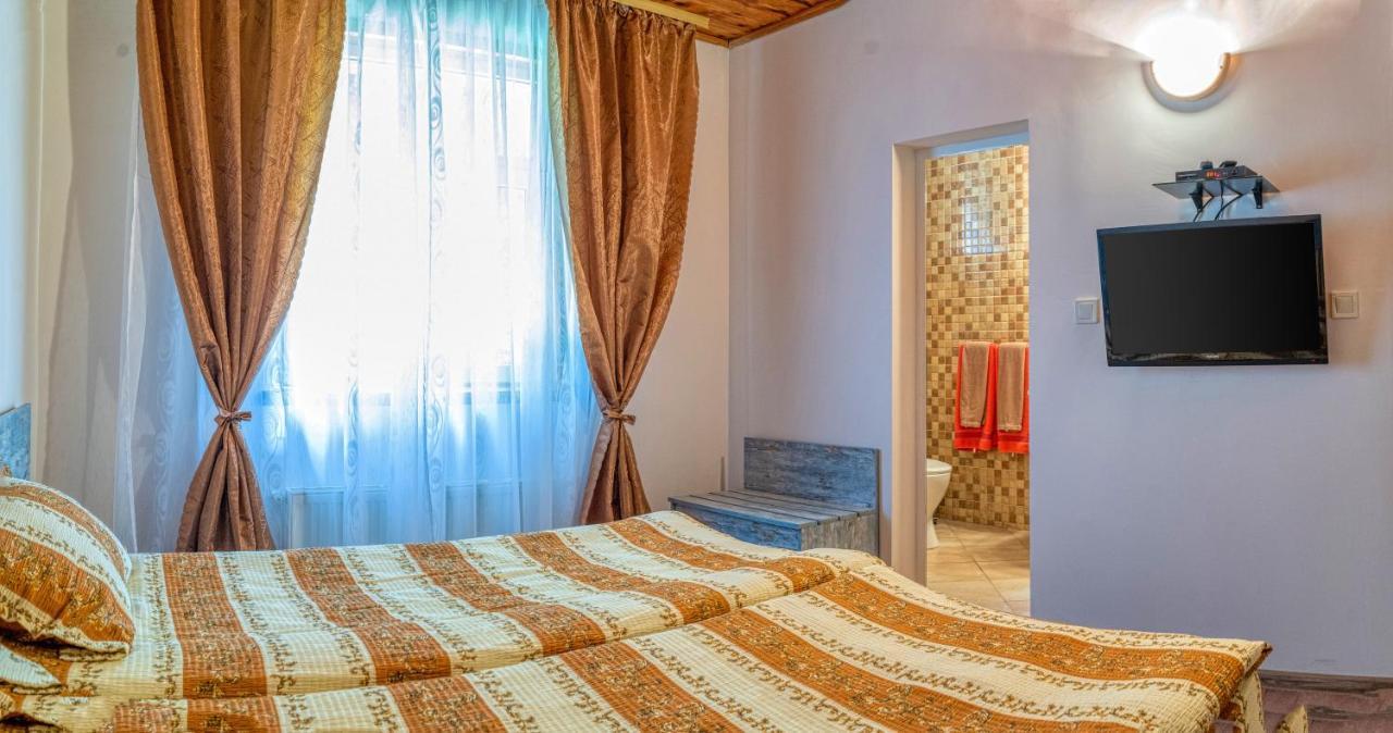 Крушун - Единствена На Метри От Водопадите, Krushun - The Only Stay Just Meters From The Waterfalls Krushuna Extérieur photo