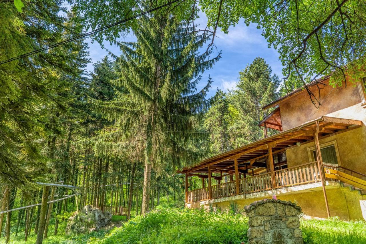 Крушун - Единствена На Метри От Водопадите, Krushun - The Only Stay Just Meters From The Waterfalls Krushuna Extérieur photo